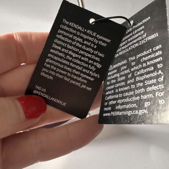 NWT Kendall+Kylie Charlotte Womens‎ Cat Eye Polarized Sunglasses Gray Crystal - Picture 8 of 16